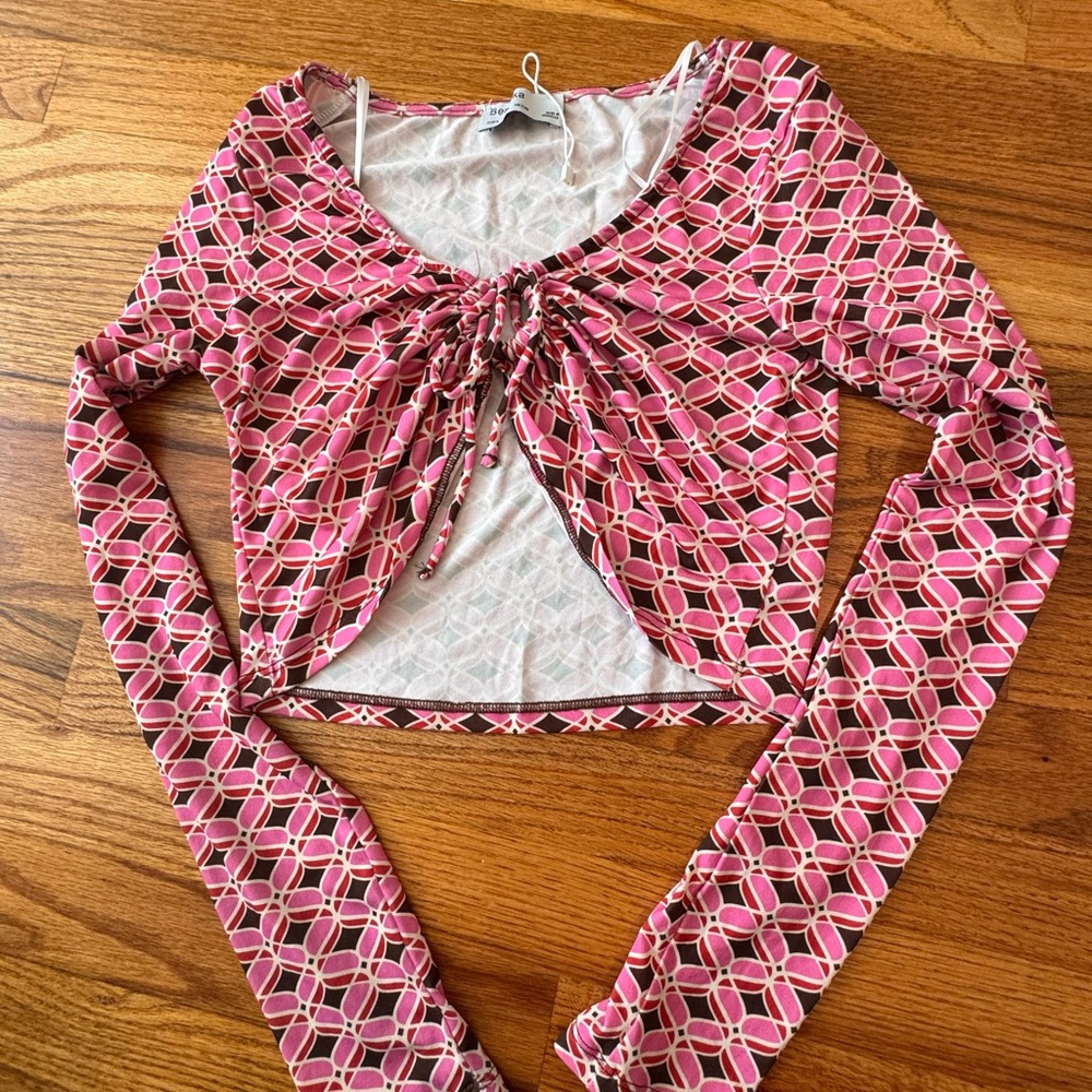 Bershka Pink and White Patterned Crop Top